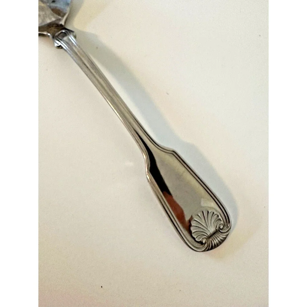 Reed &‎ Barton Colonial Shell II 18/10 Stainless Flatware Replacement TeaSpoon